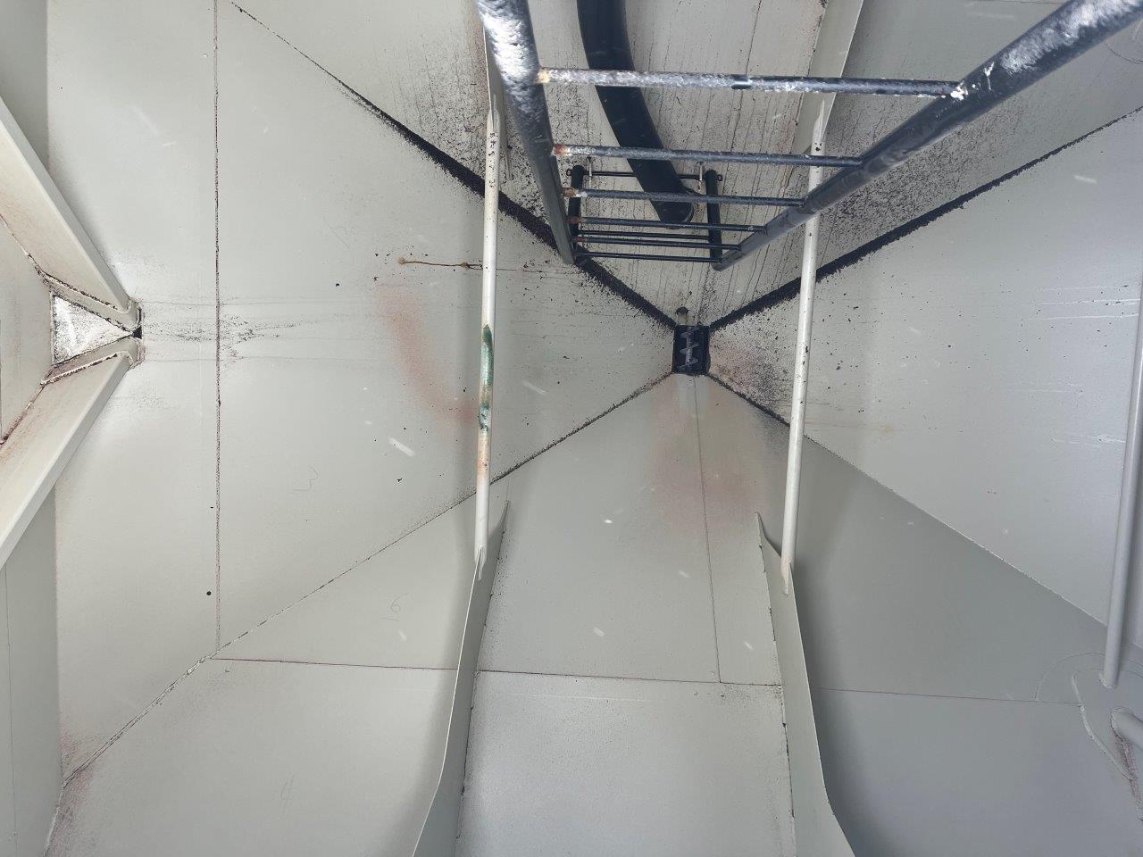 2022 Bourgault 3330SE 86'10" w 91300 Air Drill