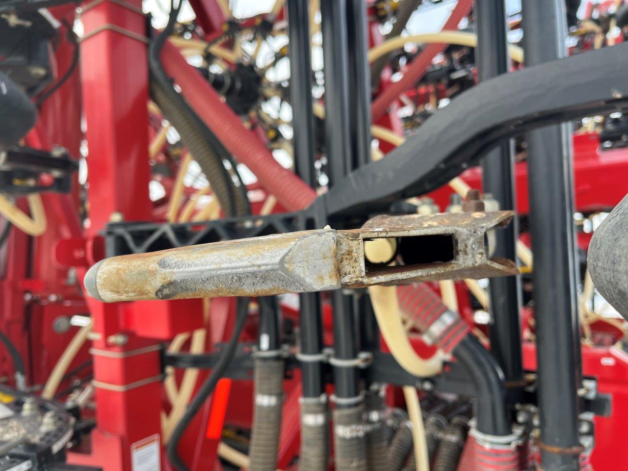 2022 Bourgault 3330SE 86'10" w 91300 Air Drill