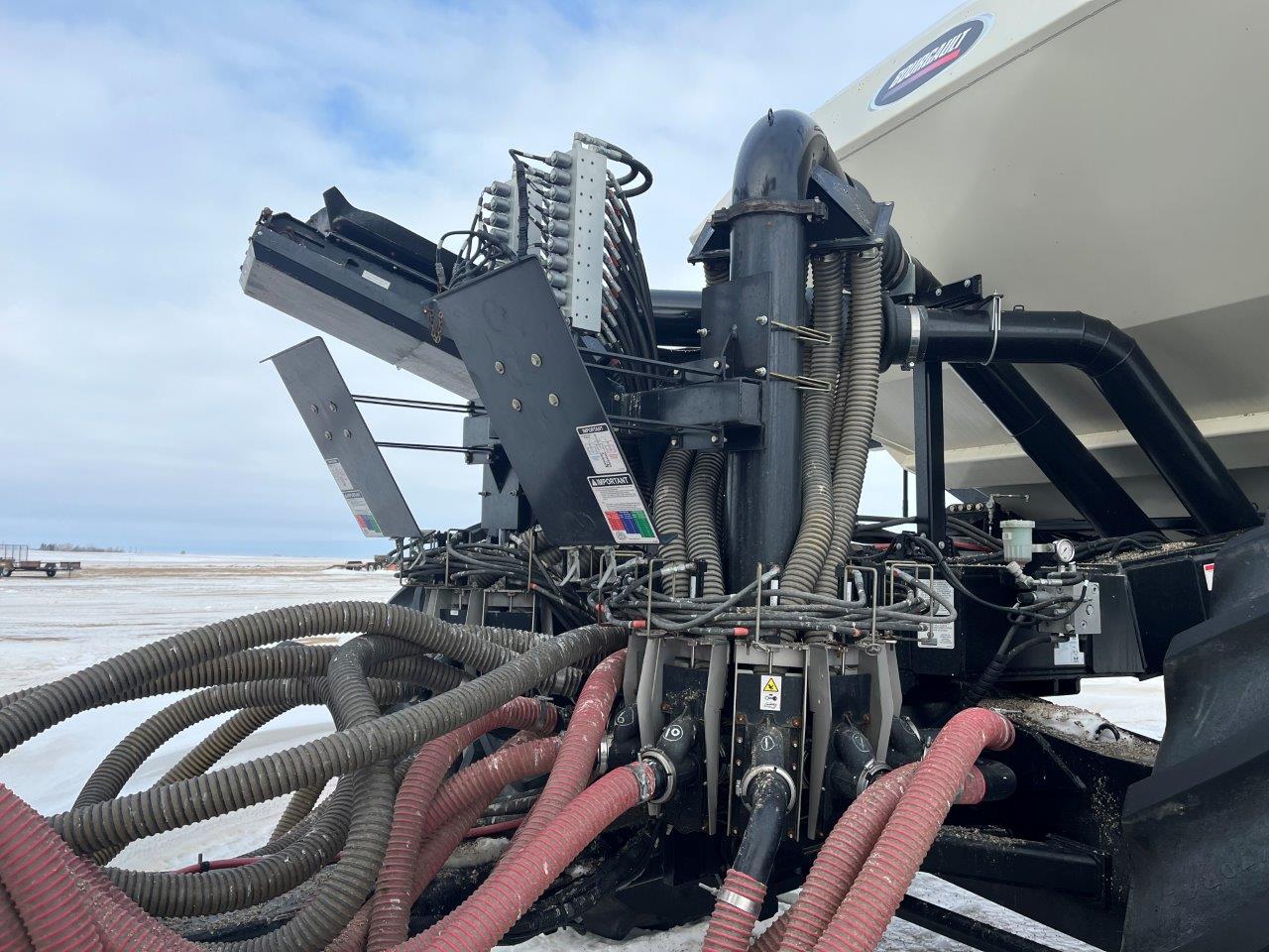 2022 Bourgault 3330SE 86'10" w 91300 Air Drill