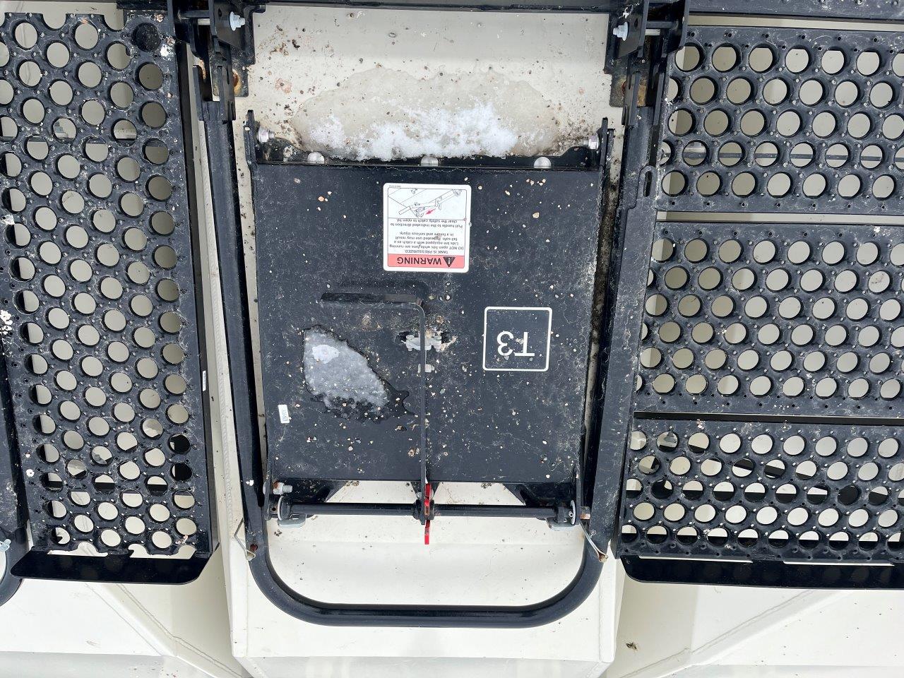 2022 Bourgault 3330SE 86'10" w 91300 Air Drill