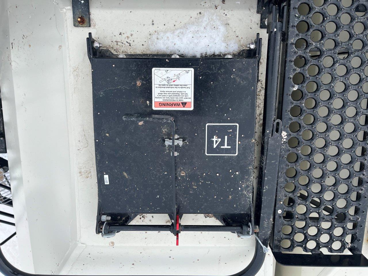 2022 Bourgault 3330SE 86'10" w 91300 Air Drill