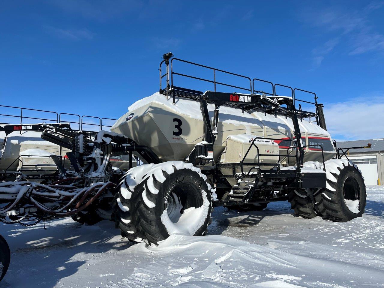 2022 Bourgault 3330SE 86'10" w 91300 Air Drill