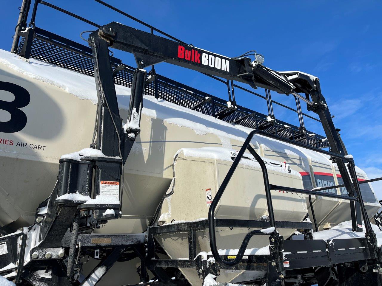 2022 Bourgault 3330SE 86'10" w 91300 Air Drill