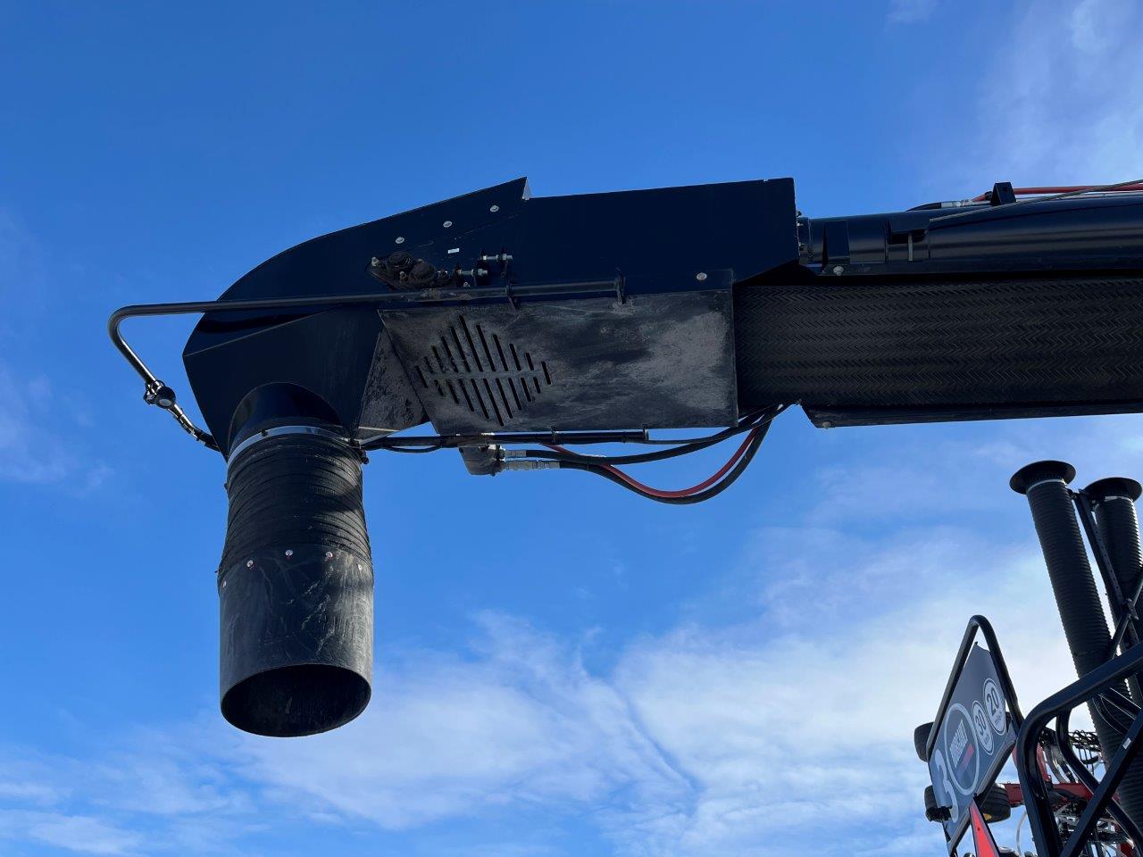 2022 Bourgault 3330SE 86'10" w 91300 Air Drill