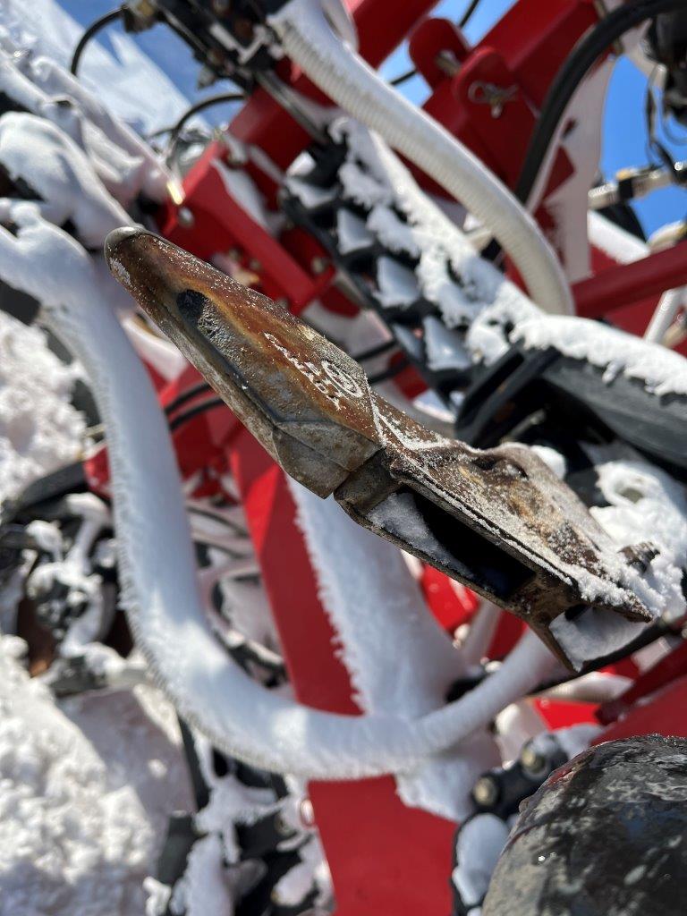 2022 Bourgault 3330SE 86'10" w 91300 Air Drill