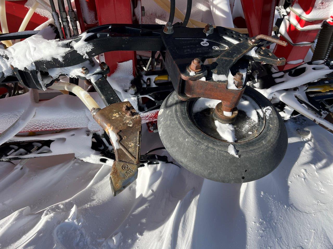 2022 Bourgault 3330SE 86'10" w 91300 Air Drill