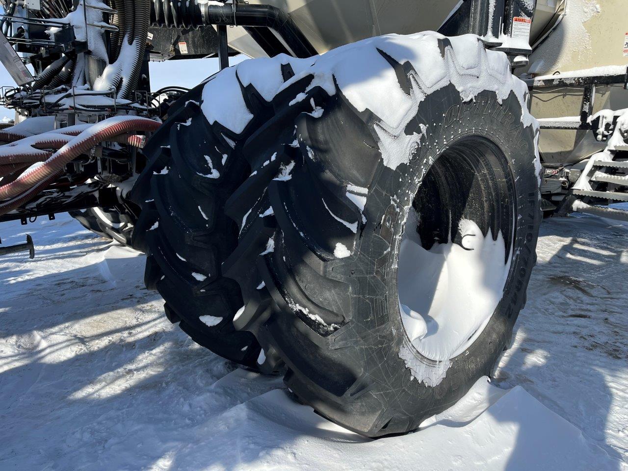 2022 Bourgault 3330SE 86'10" w 91300 Air Drill