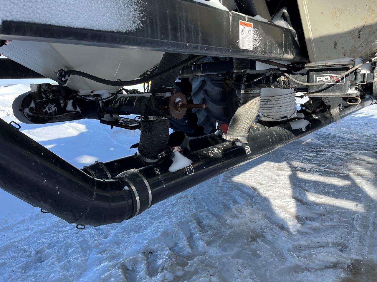 2022 Bourgault 3330SE 86'10" w 91300 Air Drill