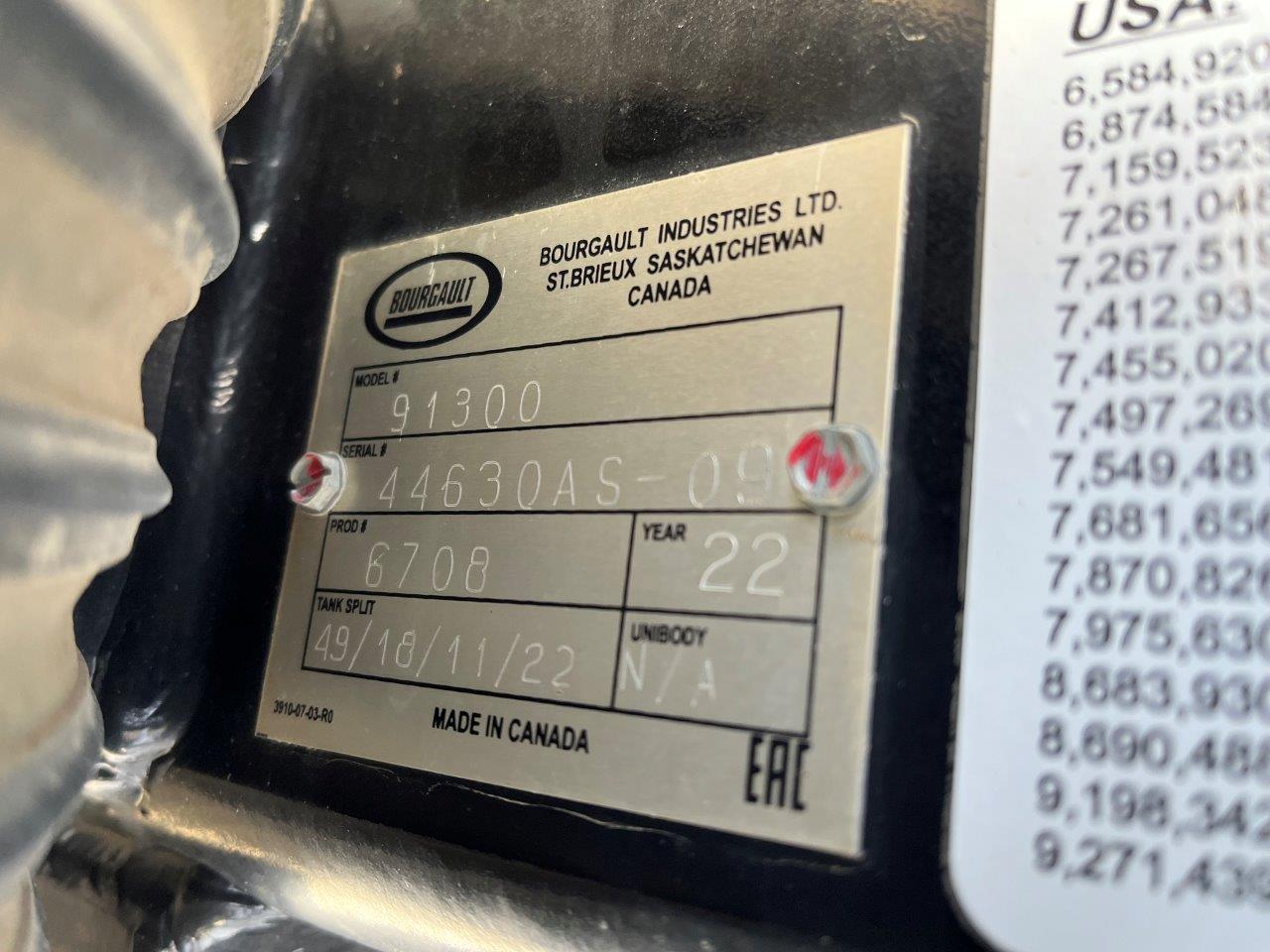 2022 Bourgault 3330SE 86'10" w 91300 Air Drill