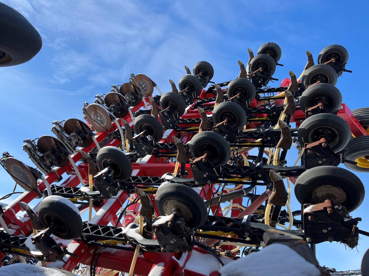 2022 Bourgault 3330SE 86'10" w 91300 Air Drill