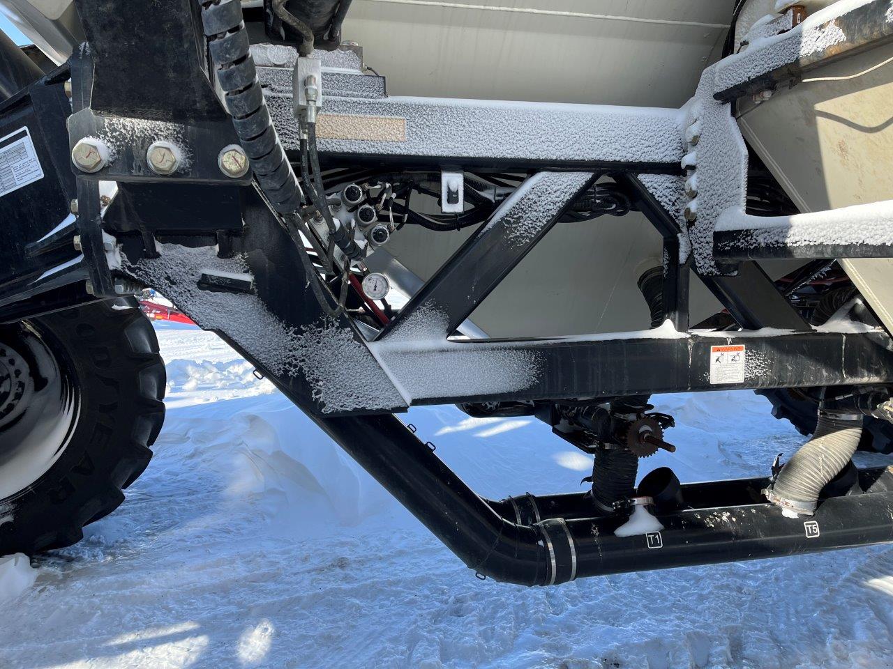 2022 Bourgault 3330SE 86'10" w 91300 Air Drill