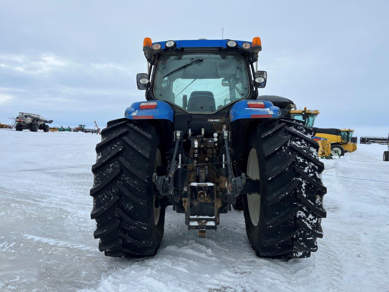 2013 New Holland T7.235 AC CVT Tractor