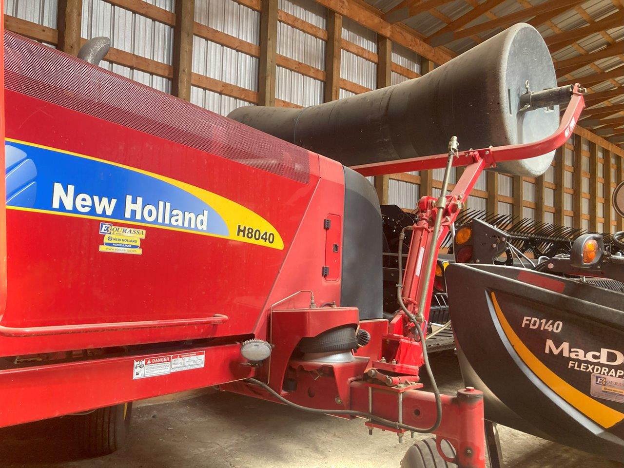 2013 New Holland H8040 w/ HB36 Windrower