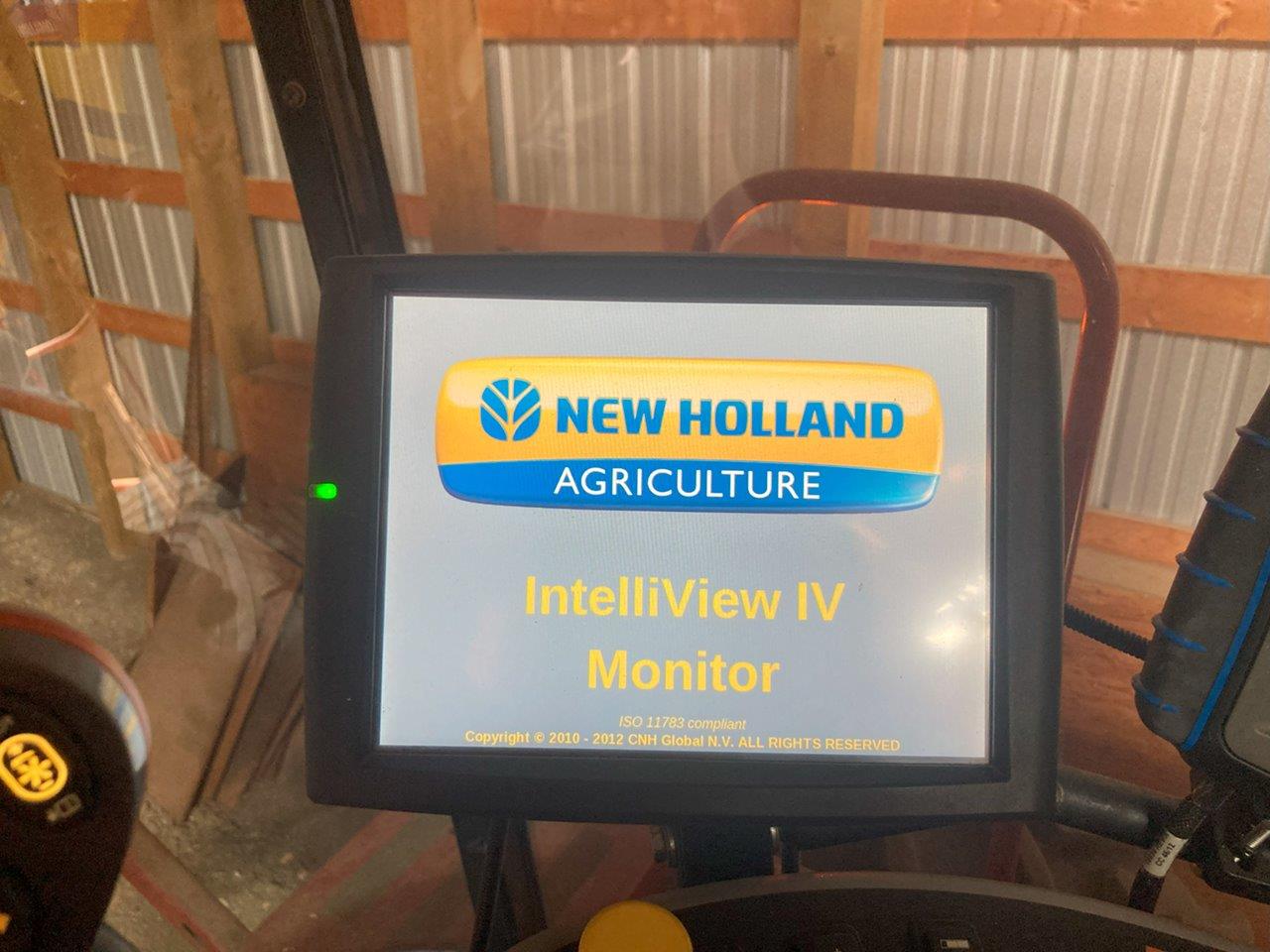 2013 New Holland H8040 w/ HB36 Windrower