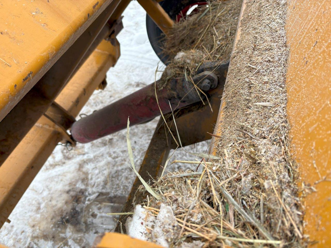 2006 Haybuster 2650 Bale Processor