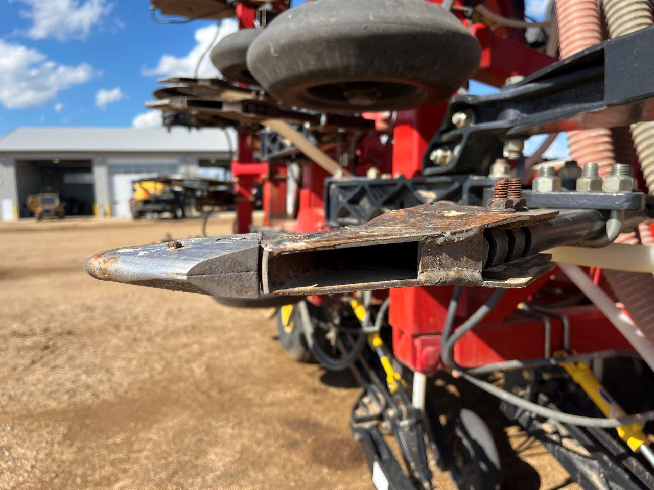 2015 Bourgault 3320QDA 66'10" w/ 6550ST Air Drill