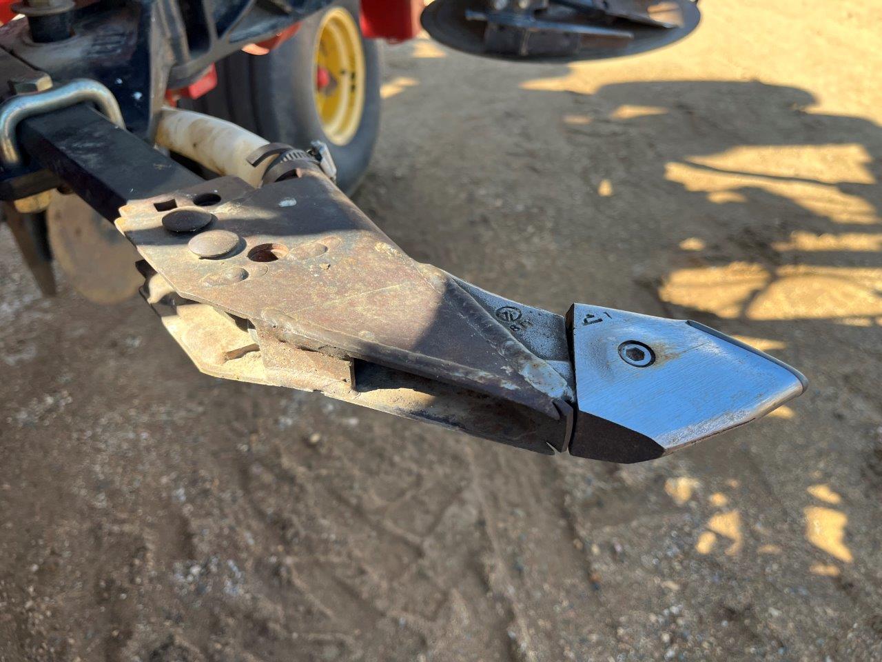 2015 Bourgault 3320QDA 66'10" w/ 6550ST Air Drill