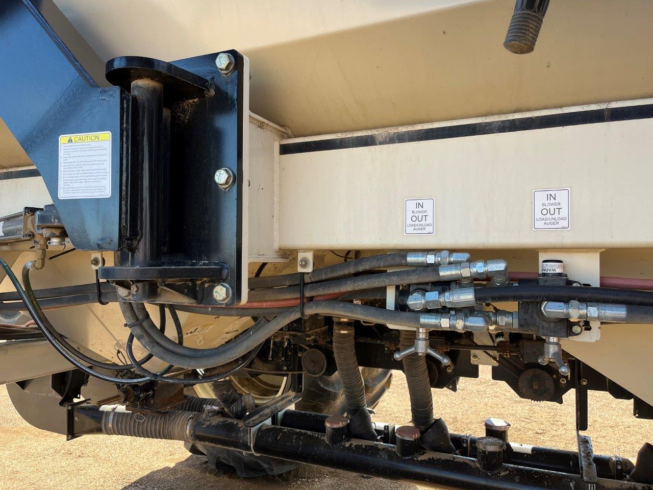 2015 Bourgault 3320QDA 66'10" w/ 6550ST Air Drill