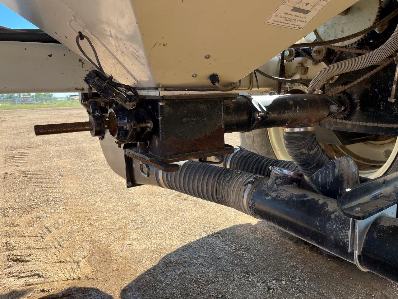 2015 Bourgault 3320QDA 66'10" w/ 6550ST Air Drill