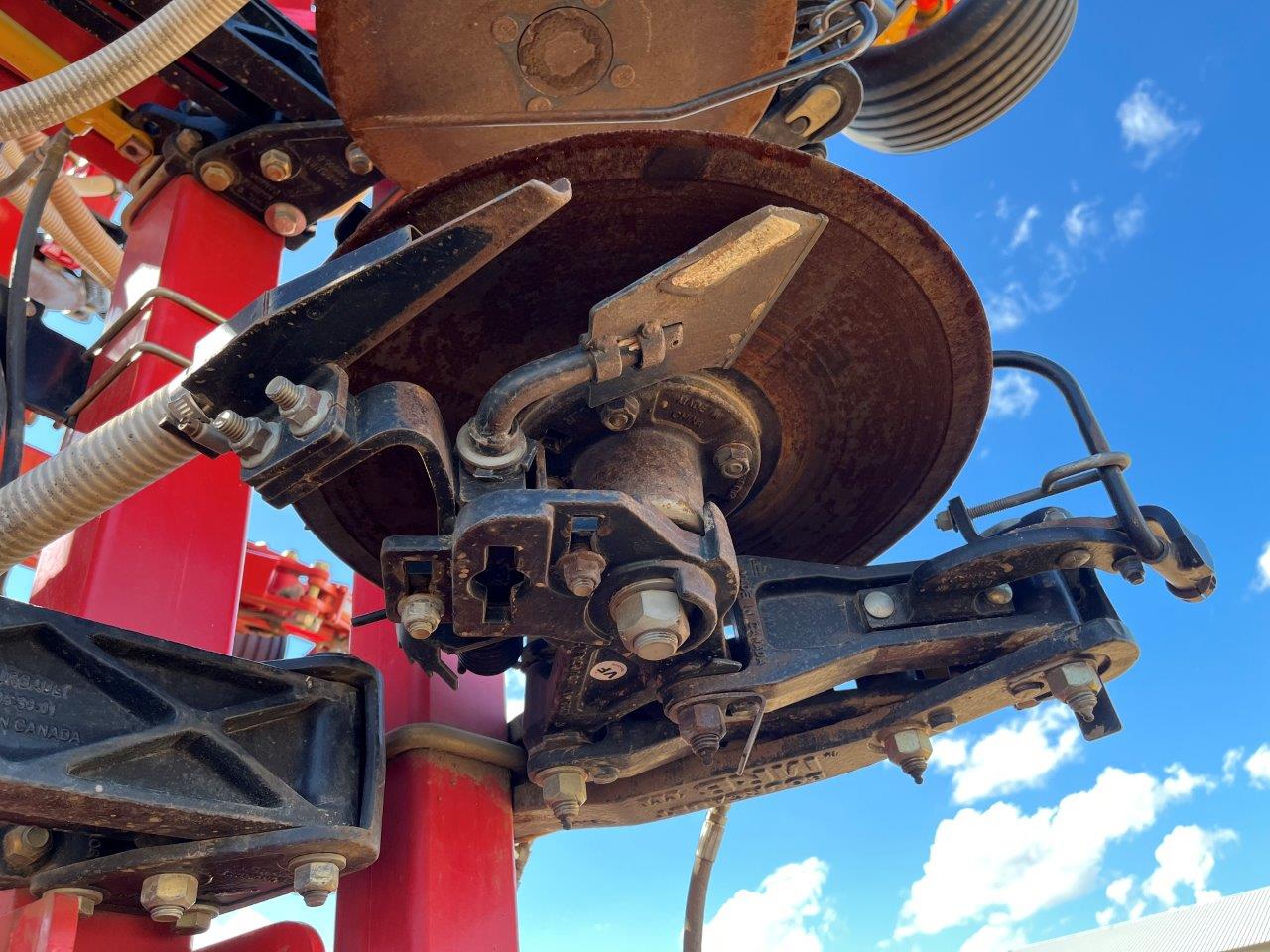 2015 Bourgault 3320QDA 66'10" w/ 6550ST Air Drill