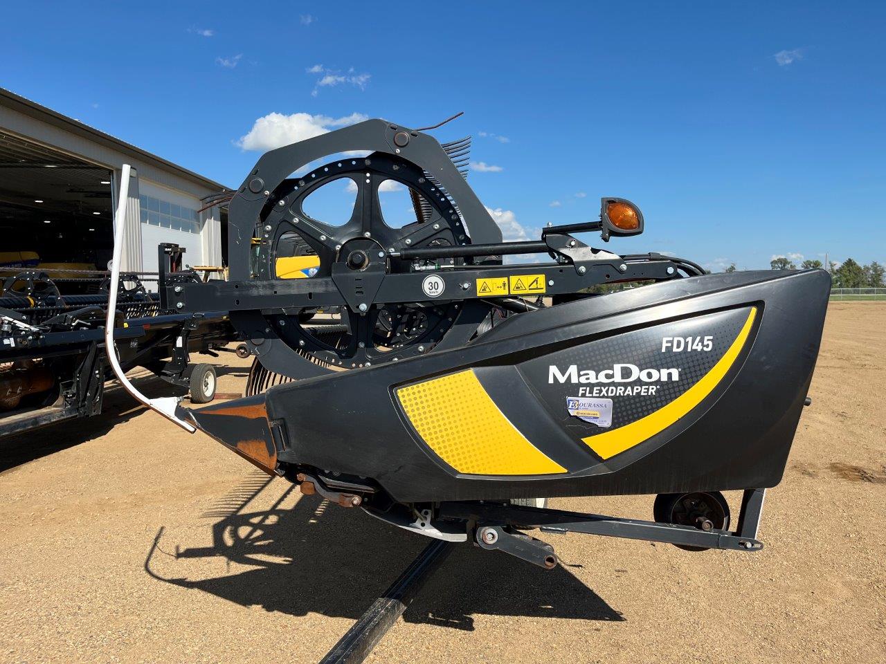 2021 MacDon FD145 DK CNH-21 Header Draper Flex