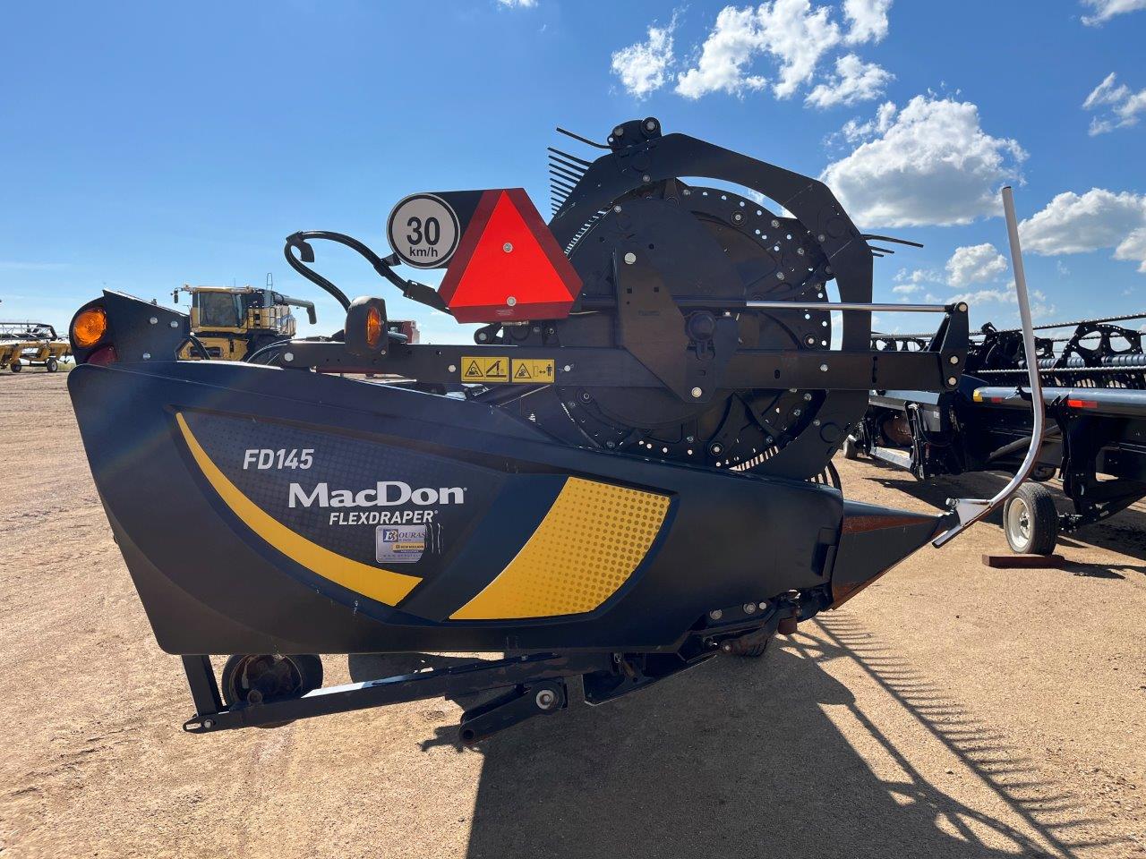 2021 MacDon FD145 DK CNH-21 Header Draper Flex