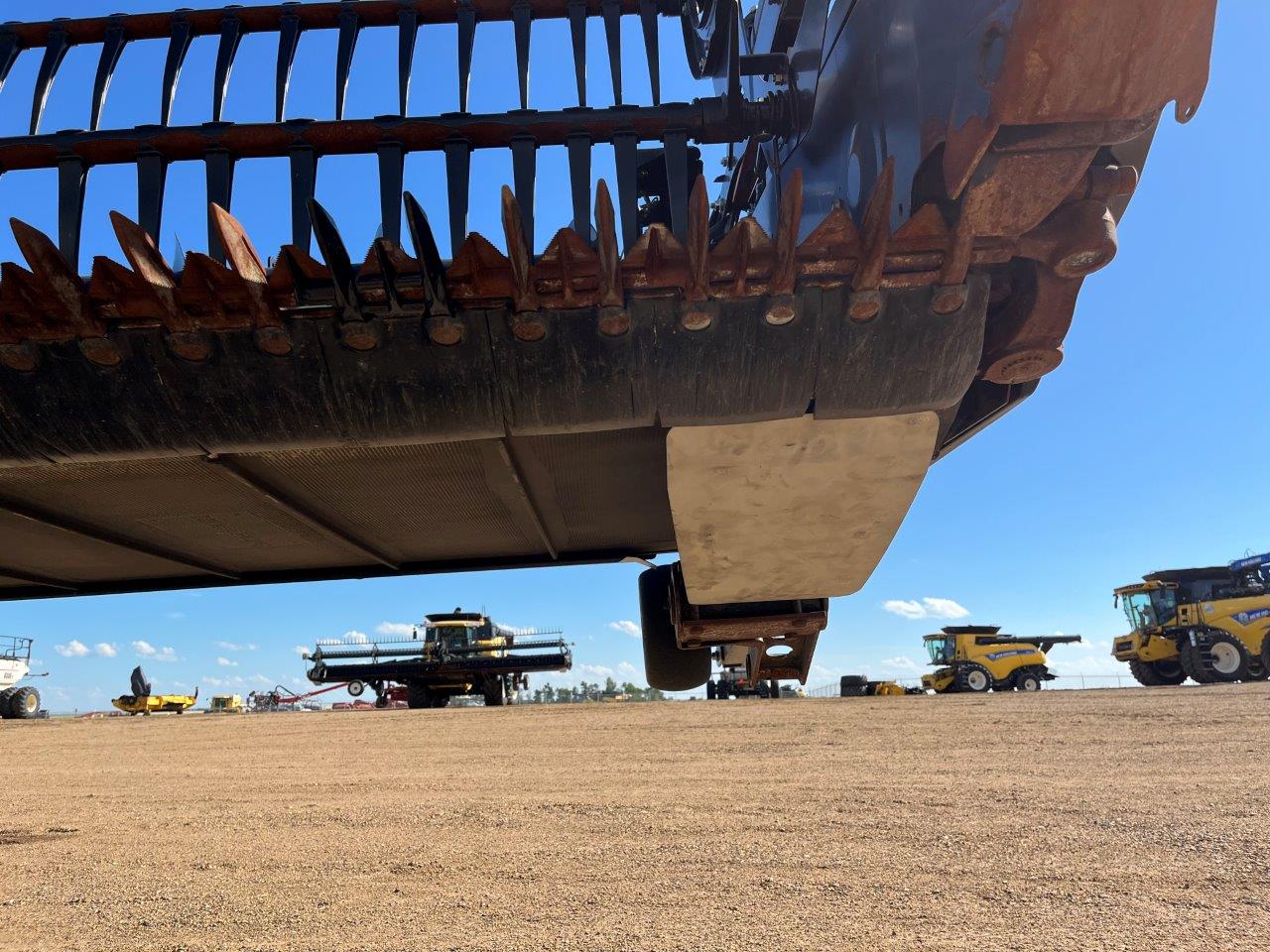 2021 MacDon FD145 DK CNH-21 Header Draper Flex