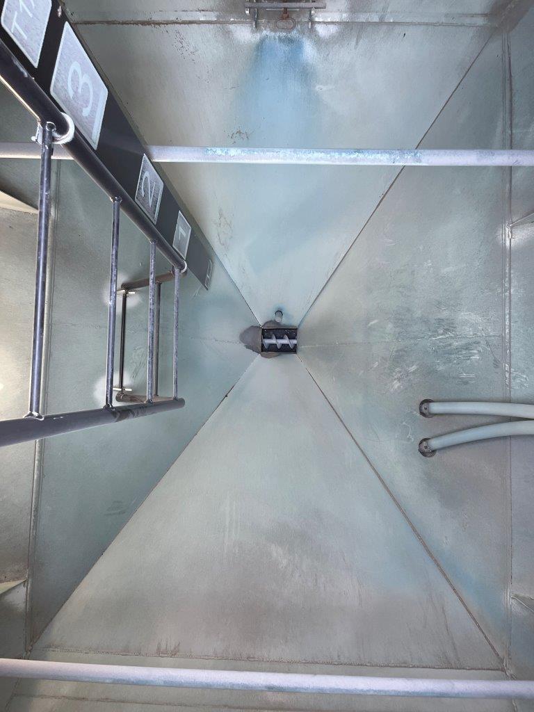 2014 Bourgault 7700 Air Tank/Cart