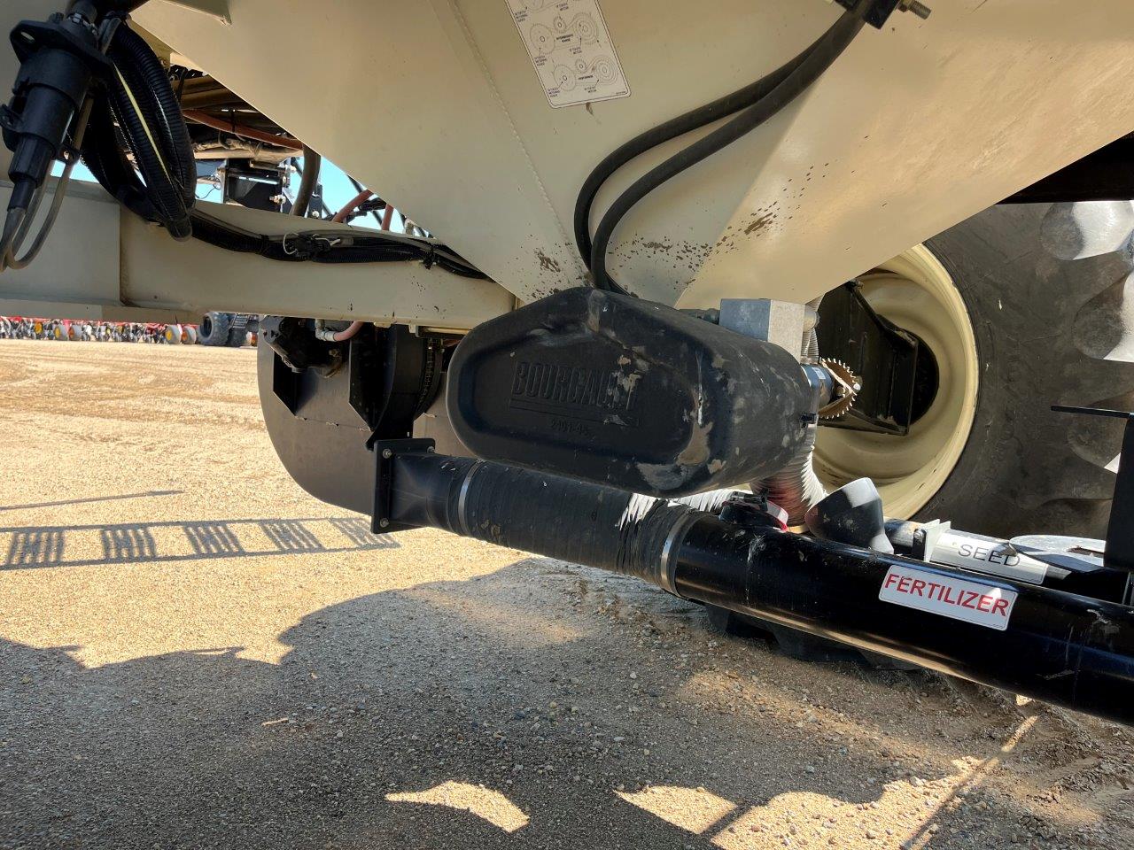 2014 Bourgault 7700 Air Tank/Cart