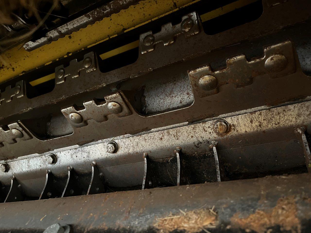 2018 New Holland CR8.90 Combine