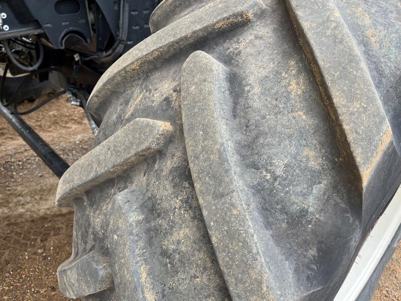 2018 New Holland CR8.90 Combine