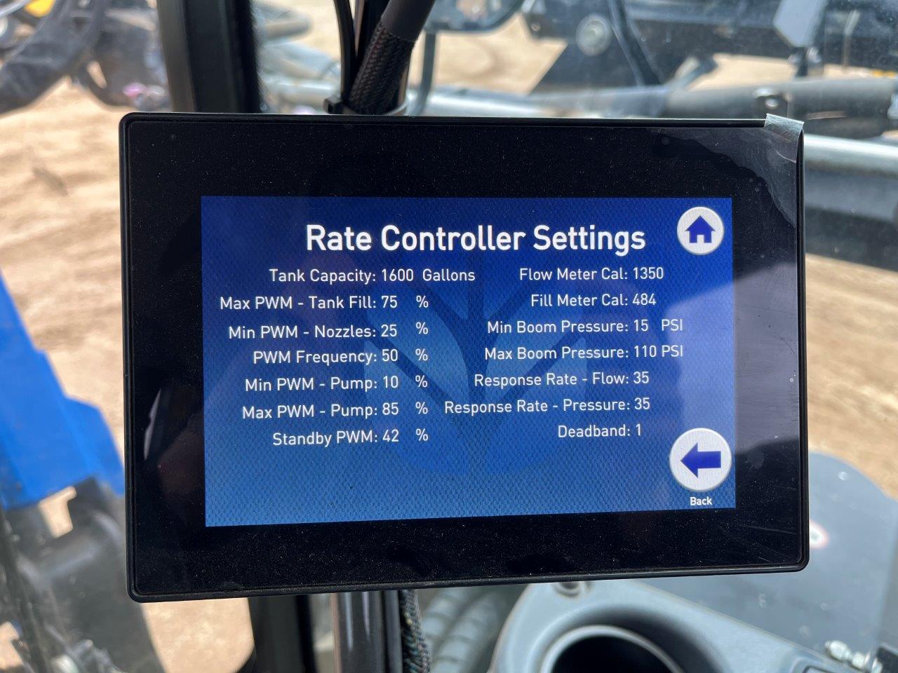 2022 New Holland SP.370F Sprayer/High Clearance