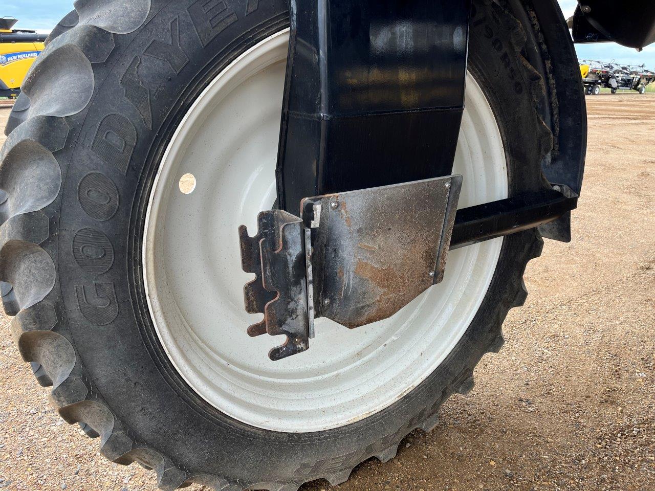 2022 New Holland SP.370F Sprayer/High Clearance