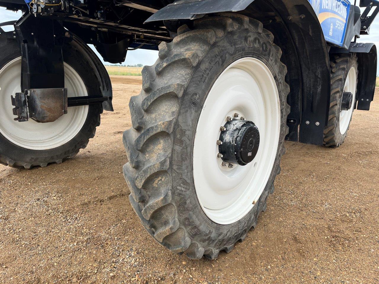 2022 New Holland SP.370F Sprayer/High Clearance