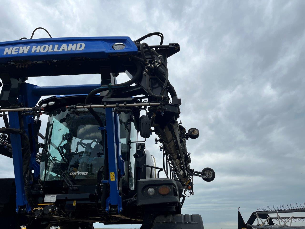 2022 New Holland SP.370F Sprayer/High Clearance
