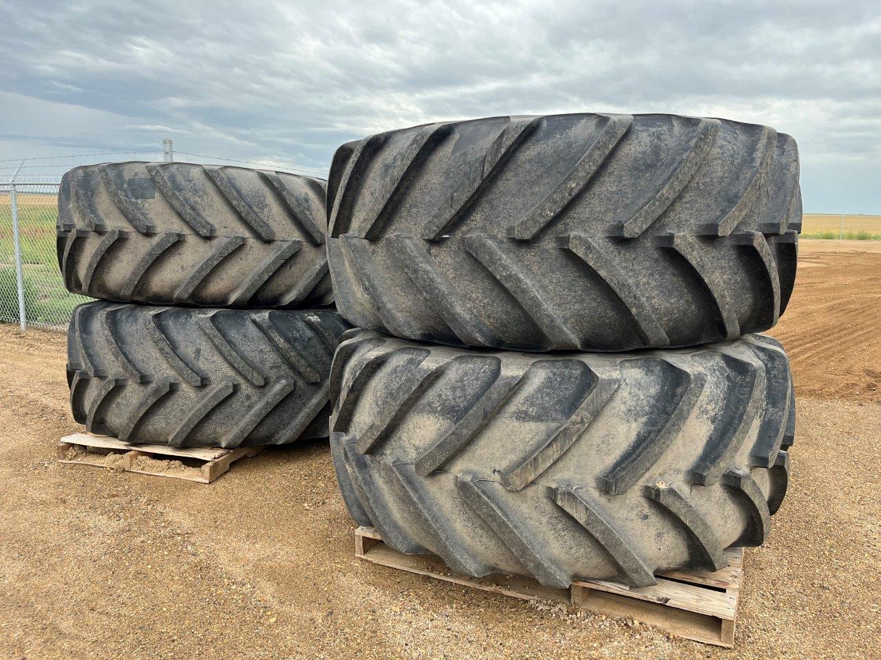 2022 New Holland SP.370F Sprayer/High Clearance