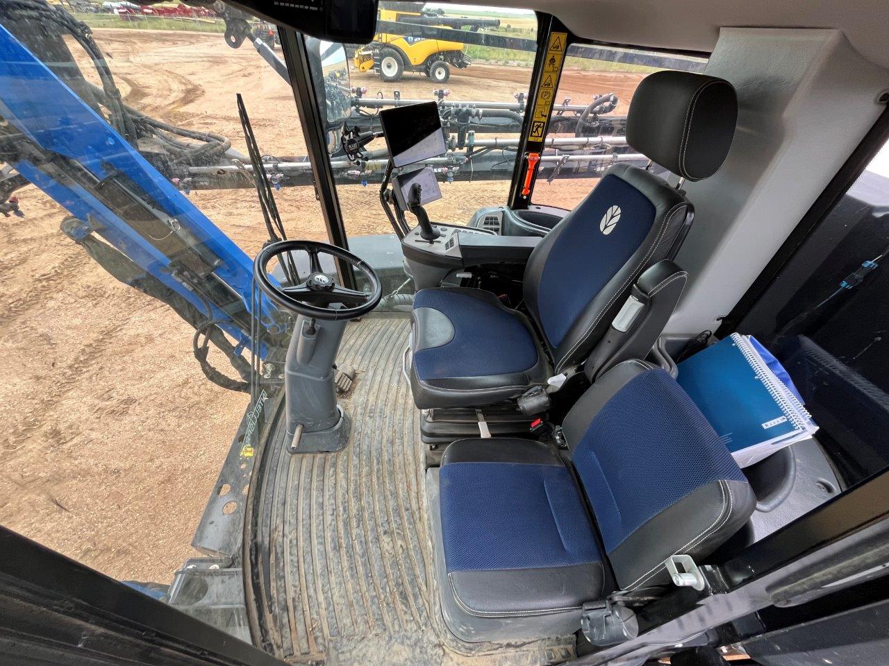 2022 New Holland SP.370F Sprayer/High Clearance