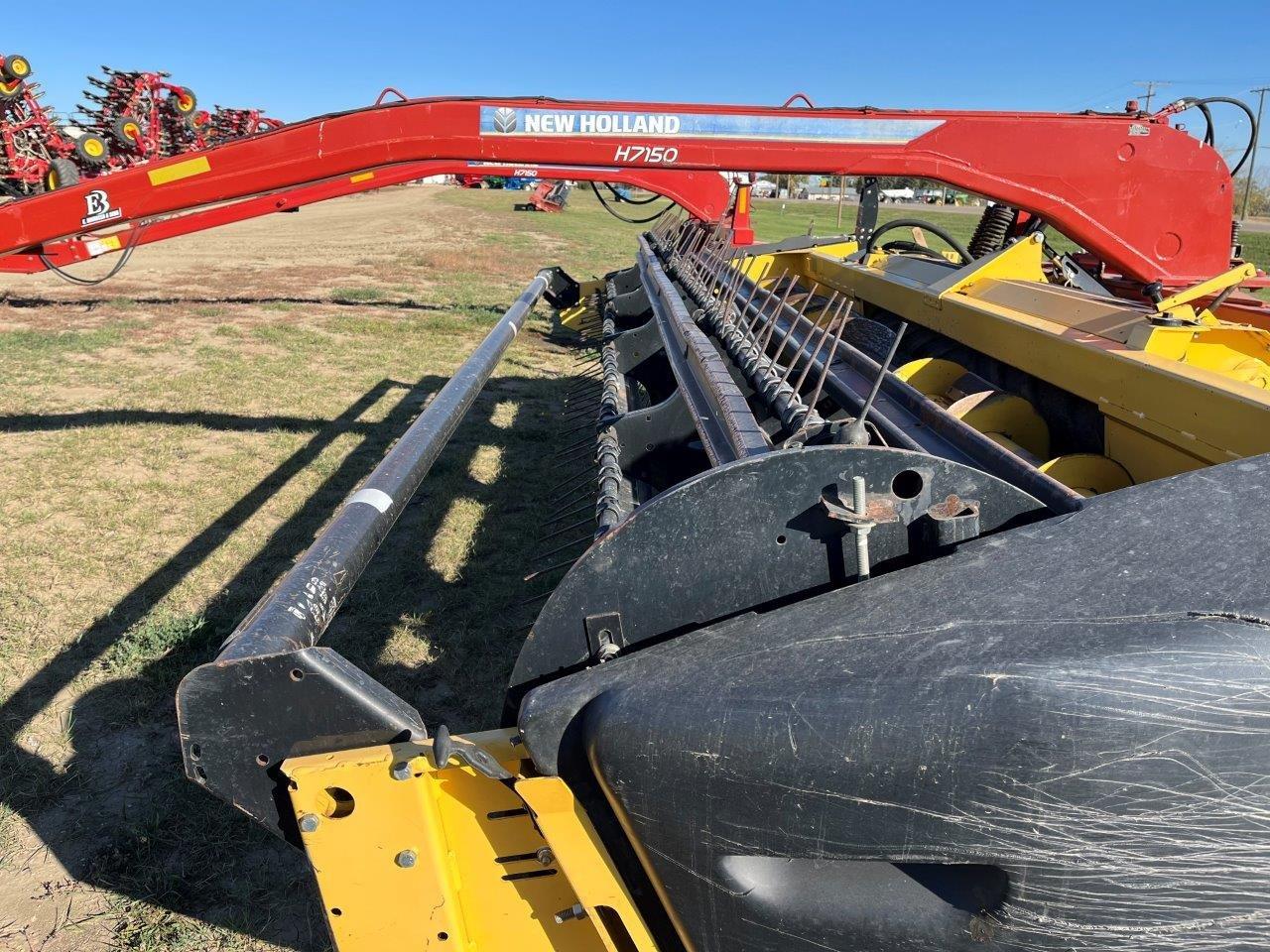 2014 New Holland H7150-18' Mower Conditioner