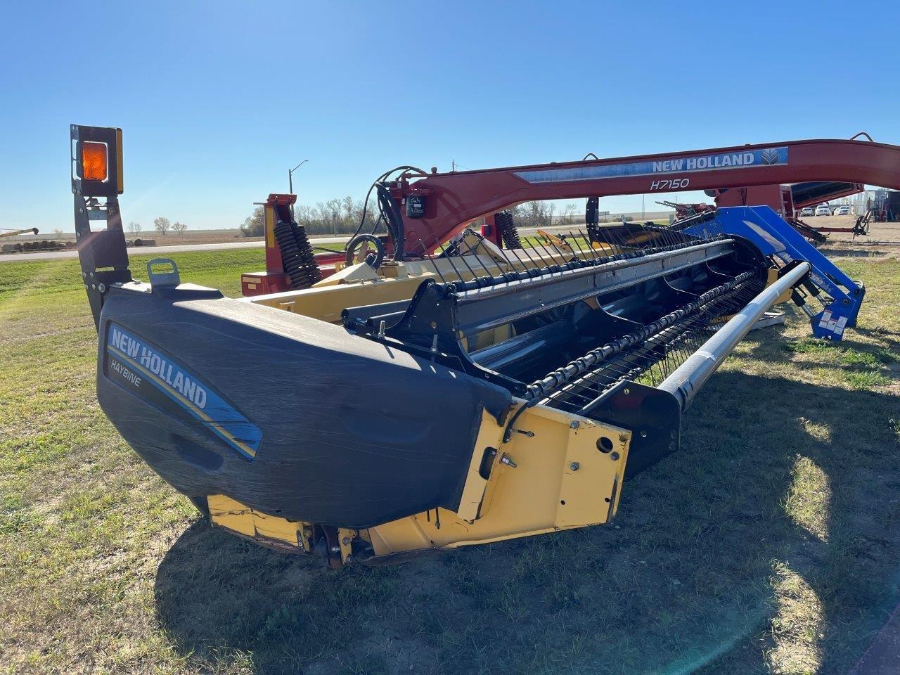 2014 New Holland H7150-18' Mower Conditioner