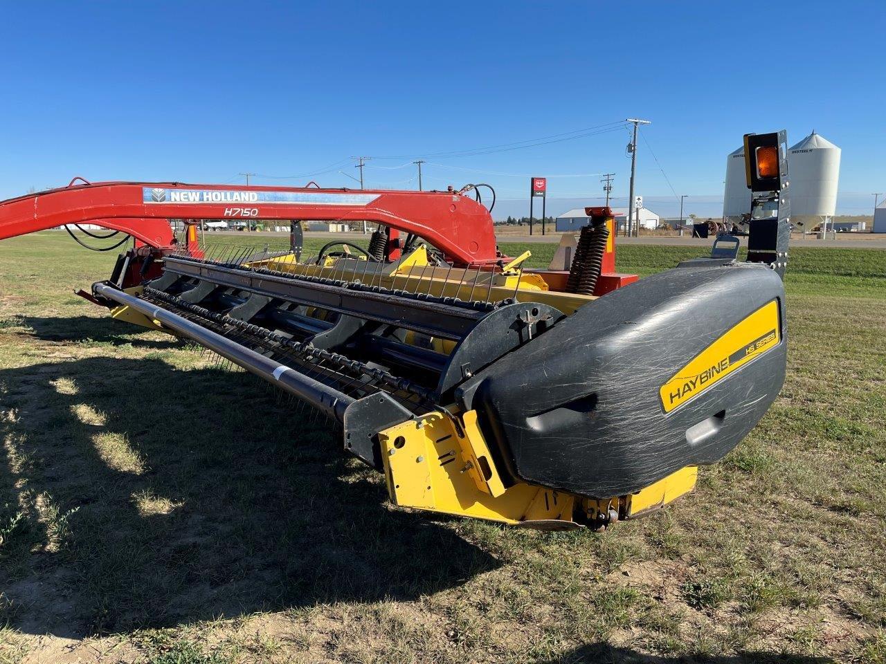 2014 New Holland H7150-18' Mower Conditioner