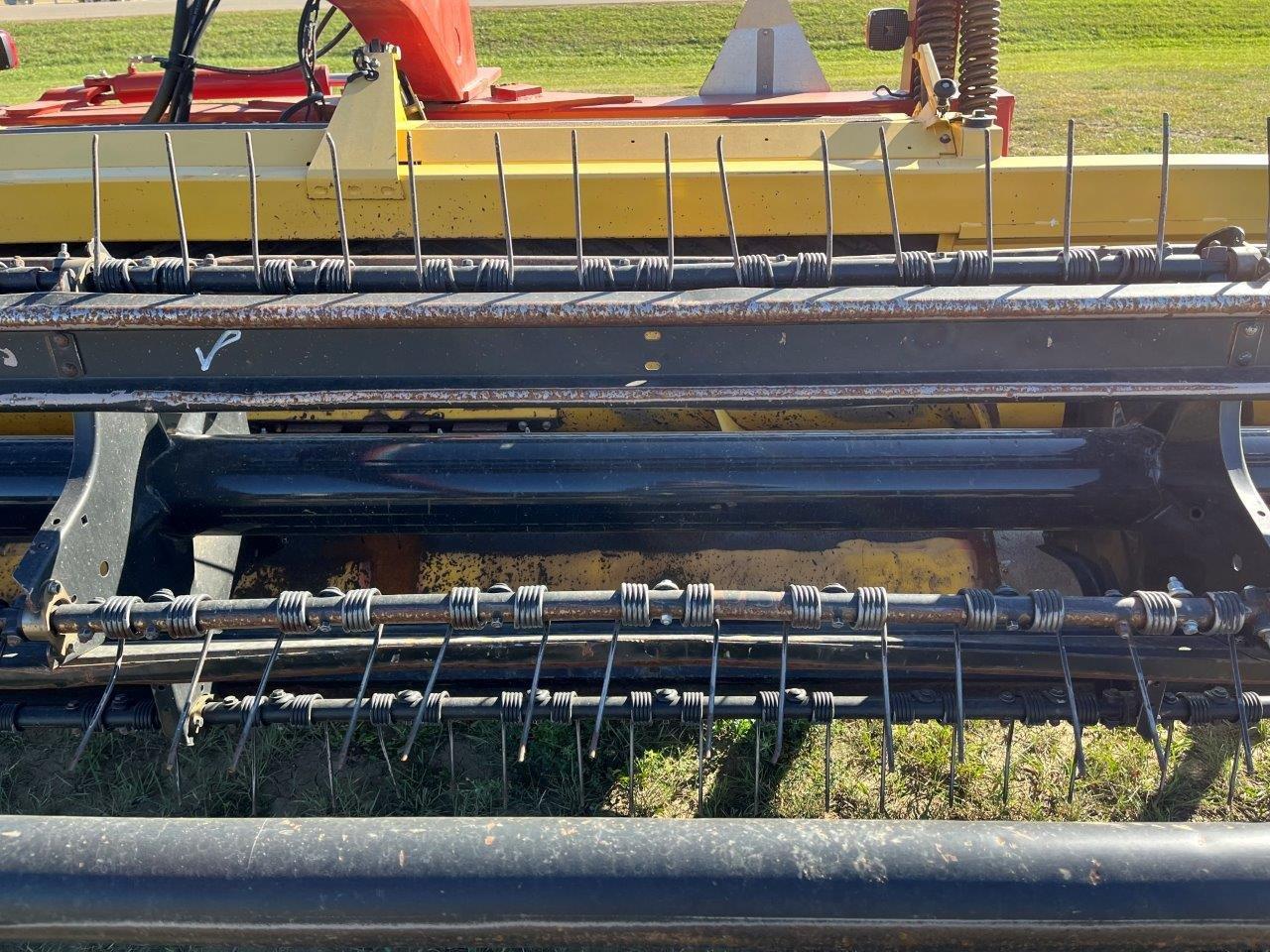 2014 New Holland H7150-18' Mower Conditioner