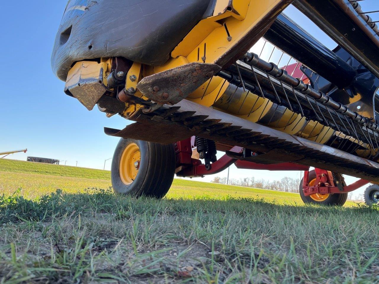 2014 New Holland H7150-18' Mower Conditioner