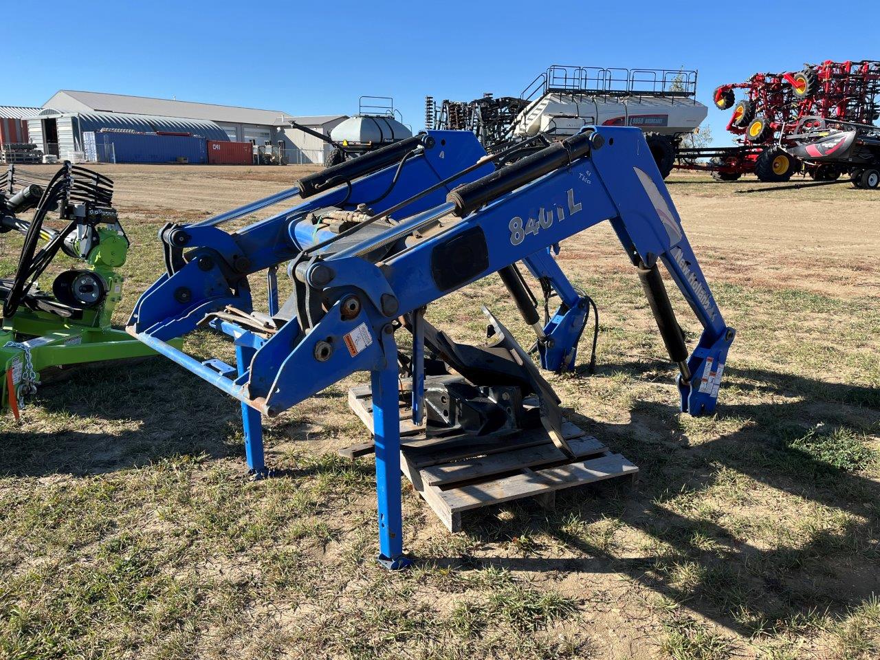 New Holland 840TL Tractor Loader