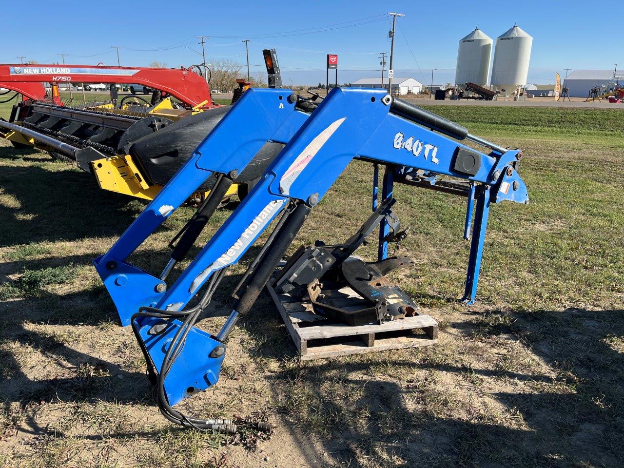 New Holland 840TL Tractor Loader