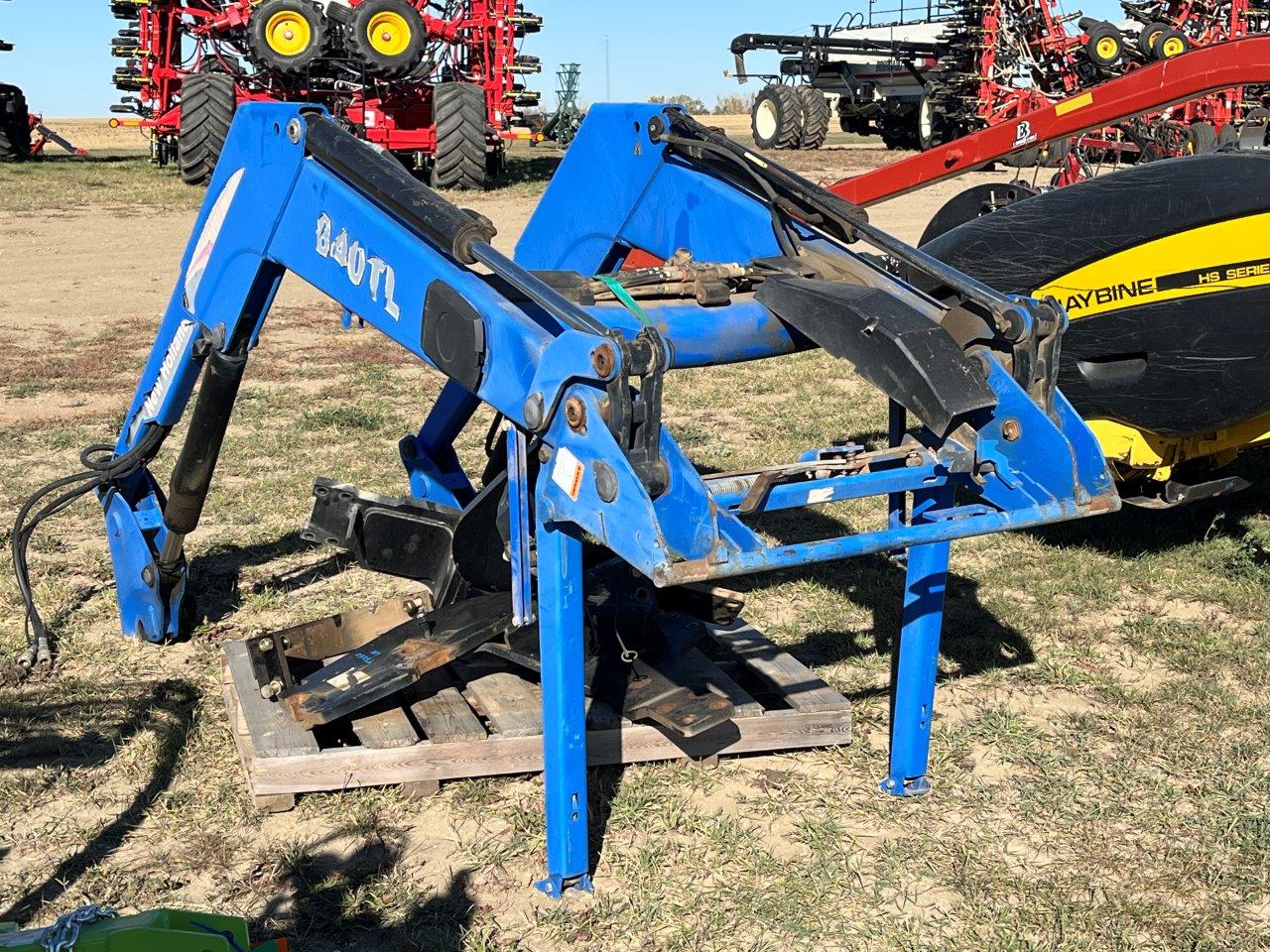 New Holland 840TL Tractor Loader