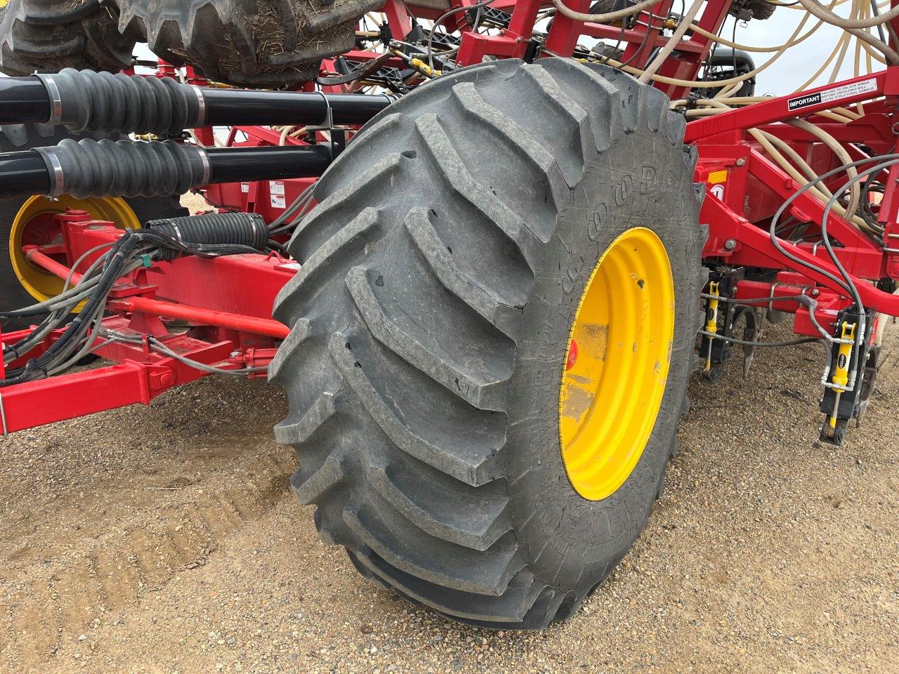 2019 Bourgault 3320QDA 76'12" w/ L7800 Air Drill