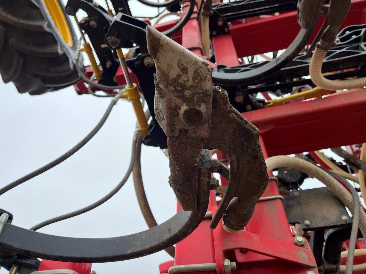 2019 Bourgault 3320QDA 76'12" w/ L7800 Air Drill