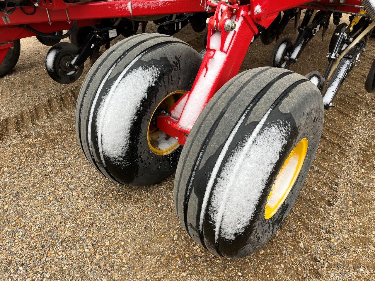 2019 Bourgault 3320QDA 76'12" w/ L7800 Air Drill