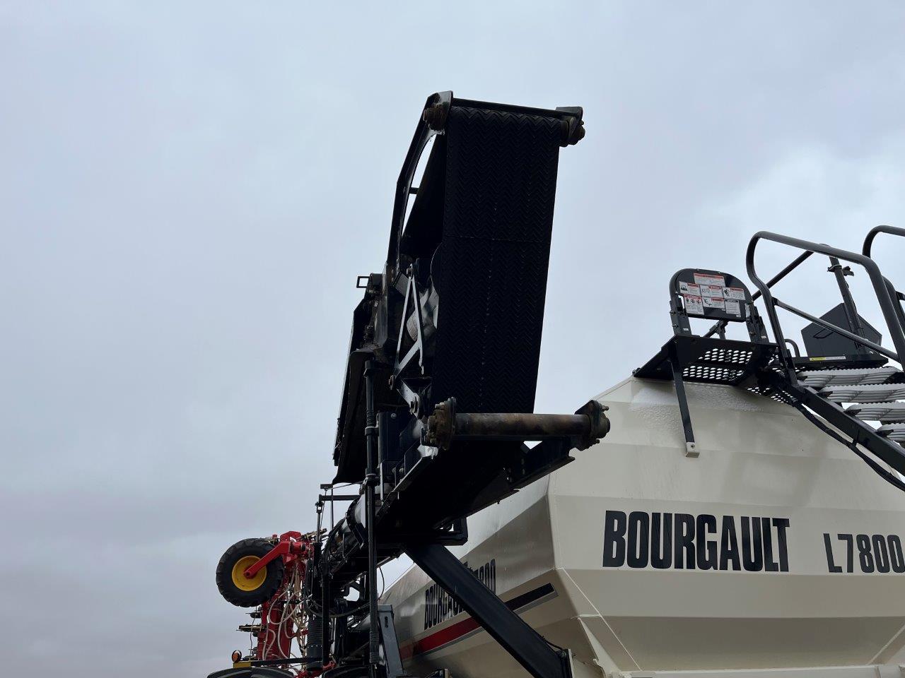 2019 Bourgault 3320QDA 76'12" w/ L7800 Air Drill