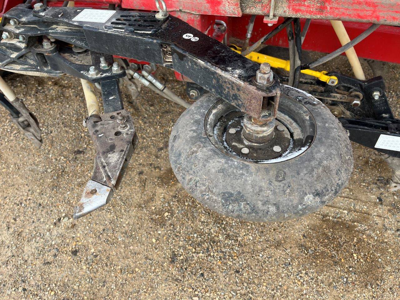 2019 Bourgault 3320QDA 76'12" w/ L7800 Air Drill